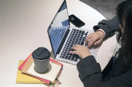 川西环线旅游提前多久