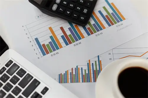 旅游巴士多久一趟啊多少钱