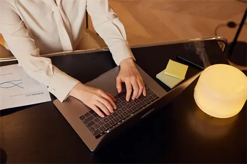 成都看大熊猫旅游多久