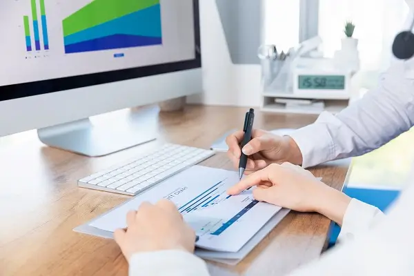 四川旅游学院去市区大概多久