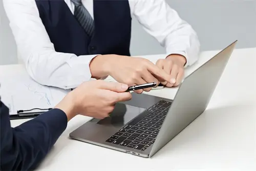 1万元去旅游能玩多久