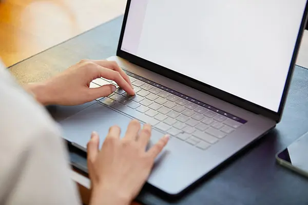 旅游完一个国家多久才能再入境